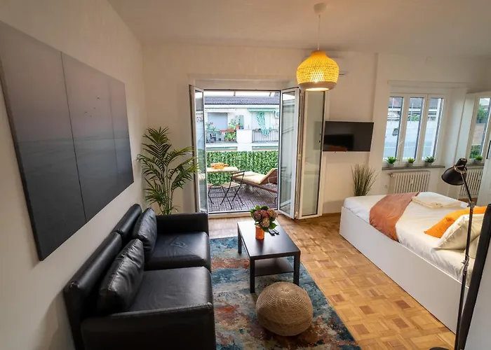 Apartment Luminosissimo Appartamento/ Terrazzo Esposto Sud *