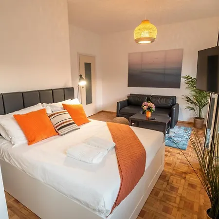 Luminosissimo Appartamento/ Terrazzo Esposto Sud